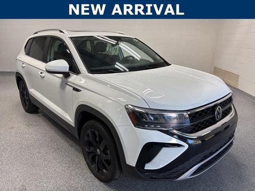 2023 Volkswagen Taos 1.5T SE