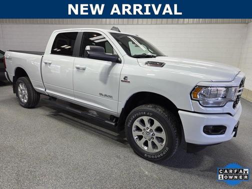 2022 RAM 2500 Big Horn Crew Cab 4x4 6'4' Box