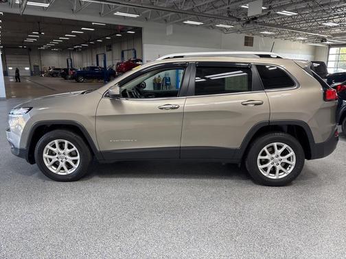2017 Jeep Cherokee Latitude