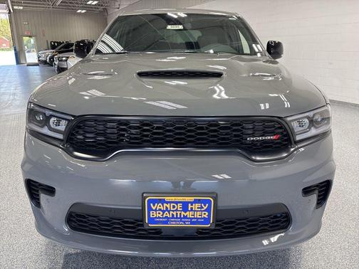 Destroyer Gray Clear-Coat Exterior Paint 2026 Dodge Durango GT Plus
