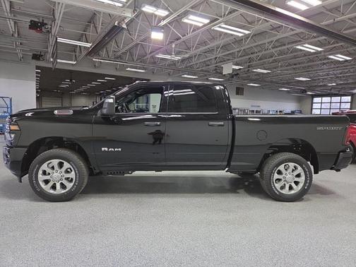 2026 RAM 2500 Big Horn Crew Cab 4x4 6'4' Box