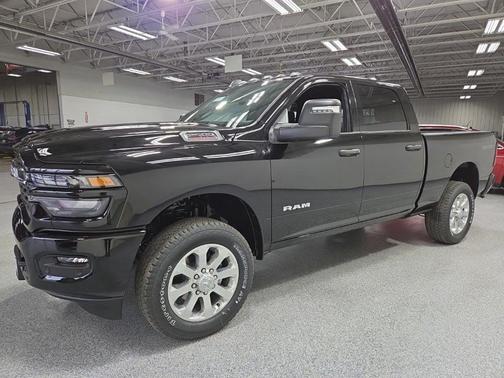 2026 RAM 2500 Big Horn Crew Cab 4x4 6'4' Box