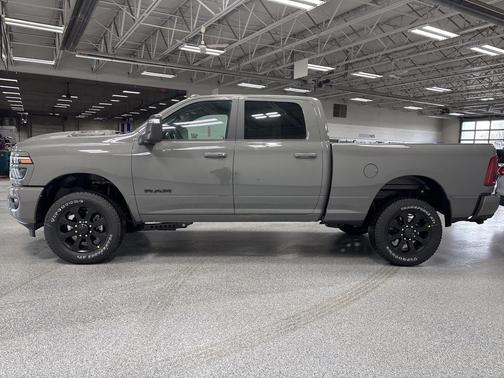 2026 RAM 2500 Laramie Crew Cab 4x4 6'4' Box