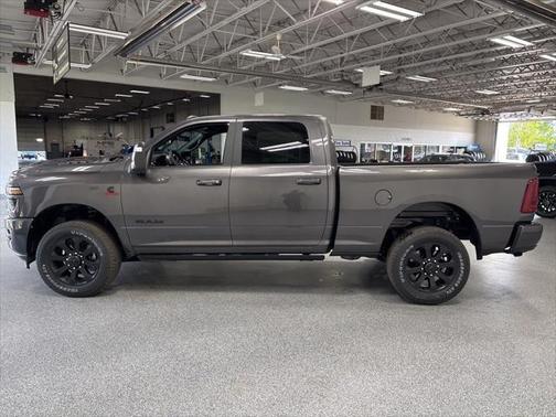 2025 RAM 2500 Laramie Crew Cab 4x4 6'4' Box