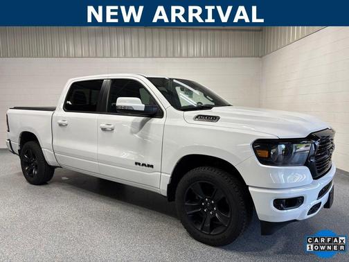 Bright White Clearcoat 2020 RAM 1500 Big Horn/Lone Star
