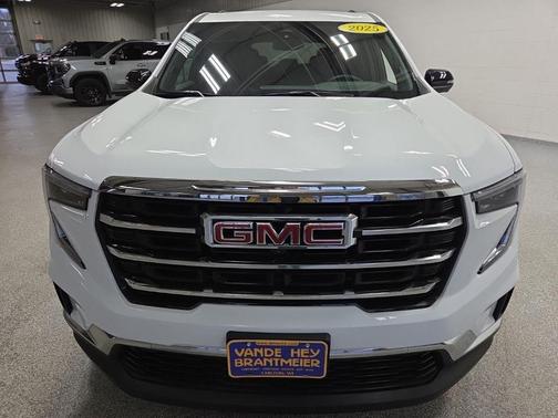 2025 GMC Acadia AWD Elevation