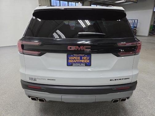 2025 GMC Acadia AWD Elevation