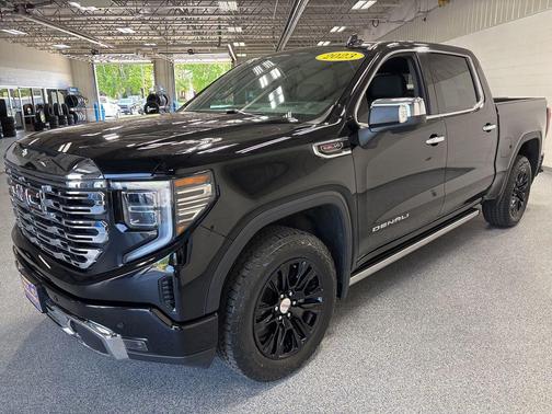Onyx Black 2023 GMC Sierra 1500 Denali
