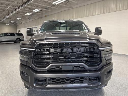2025 RAM 2500 Laramie Crew Cab 4x4 6'4' Box