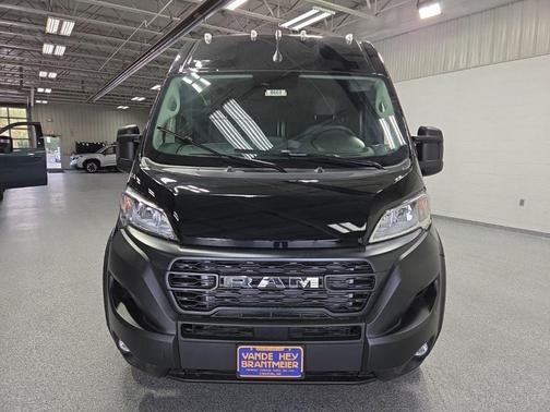 Black Clear-Coat Exterior Paint 2026 RAM ProMaster 3500 High Roof