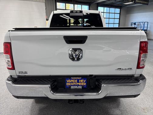 2024 RAM 2500 Tradesman Crew Cab 4x4 6'4' Box