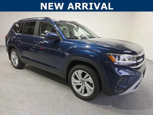 Tourmaline Blue Metallic 2022 Volkswagen Atlas 3.6L SE w/Technology