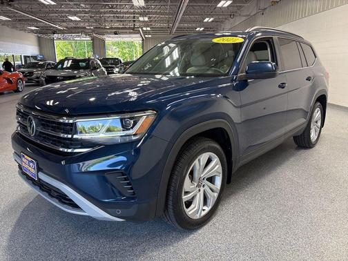 Tourmaline Blue Metallic 2022 Volkswagen Atlas 3.6L SE w/Technology