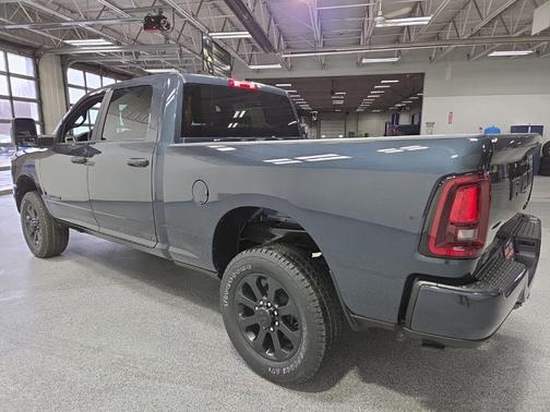 2026 RAM 2500 Big Horn Crew Cab 4x4 6'4' Box