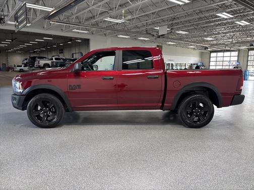 2024 RAM 1500 Classic Warlock Crew Cab 4x4 5'7' Box