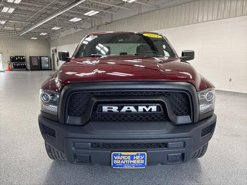2024 RAM 1500 Classic Warlock Crew Cab 4x4 5'7' Box