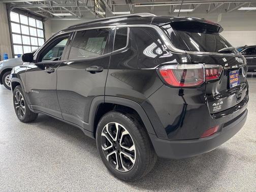 2023 Jeep Compass Limited
