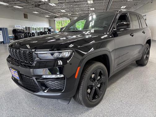 2025 Jeep Grand Cherokee Limited X