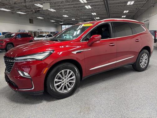 2023 Buick Enclave Essence AWD