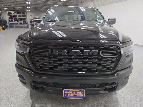 2026 RAM 1500 Warlock Crew Cab 4x4 5'7' Box