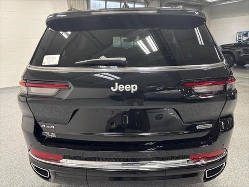 2025 Jeep Grand Cherokee Overland