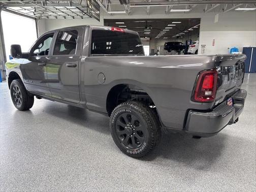 2025 RAM 2500 Big Horn Crew Cab 4x4 6'4' Box
