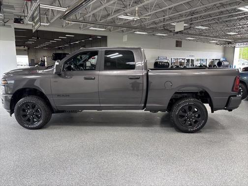 2025 RAM 2500 Big Horn Crew Cab 4x4 6'4' Box