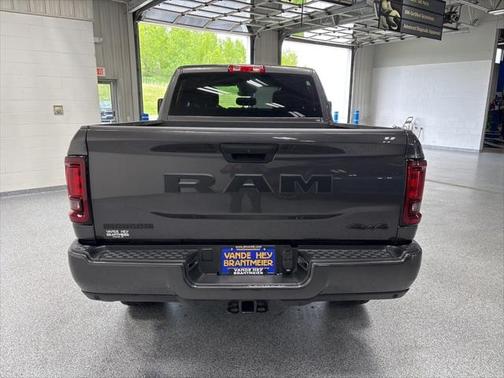 2025 RAM 2500 Big Horn Crew Cab 4x4 6'4' Box