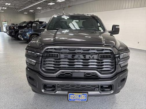2025 RAM 2500 Big Horn Crew Cab 4x4 6'4' Box