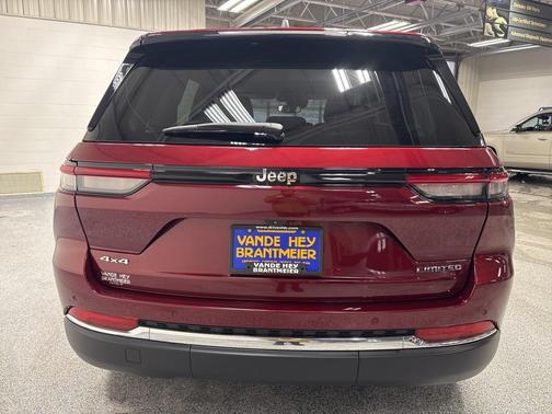 2022 Jeep Grand Cherokee Limited