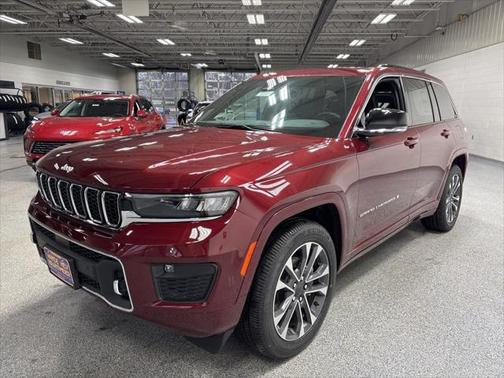 2025 Jeep Grand Cherokee Overland
