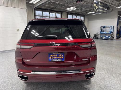 2025 Jeep Grand Cherokee Overland