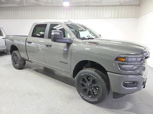 2026 RAM 2500 Big Horn Crew Cab 4x4 6'4' Box