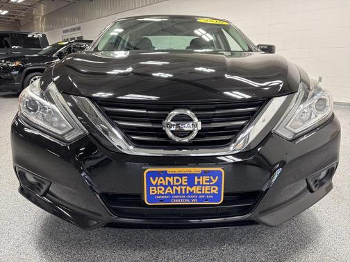 2016 Nissan Altima 2.5 SV