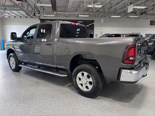 Granite Crystal Metallic Clearcoat 2025 RAM 2500 Big Horn Crew Cab 4x4 6'4' Box