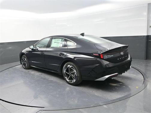 2026 Hyundai SONATA SEL