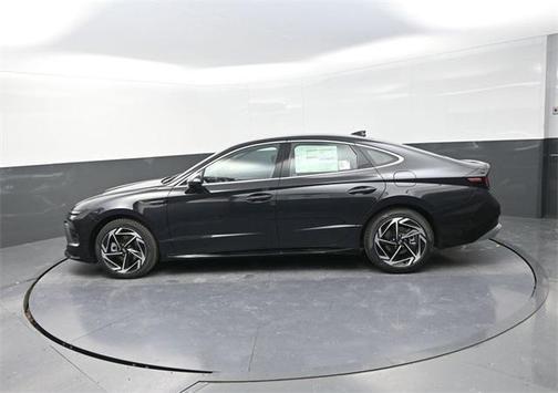 2026 Hyundai SONATA SEL