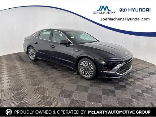 2024 Hyundai SONATA Hybrid SE