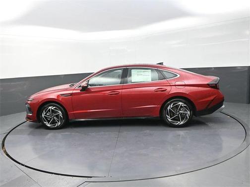 2026 Hyundai SONATA SEL