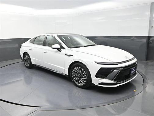 2025 Hyundai SONATA Hybrid Limited