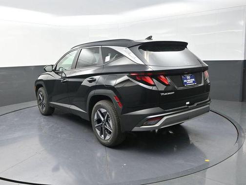 Phantom Black 2026 Hyundai TUCSON SEL