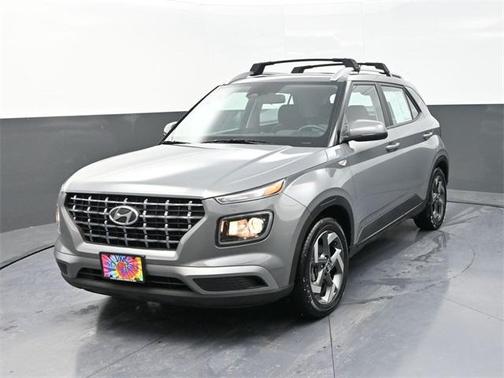 2023 Hyundai VENUE SEL