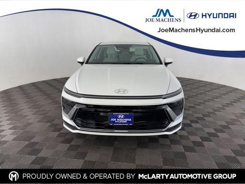 2025 Hyundai SONATA SE