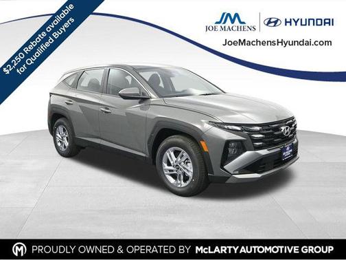 Hampton Gray 2026 Hyundai TUCSON SE