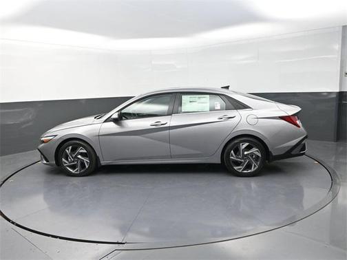 2025 Hyundai ELANTRA HEV Limited
