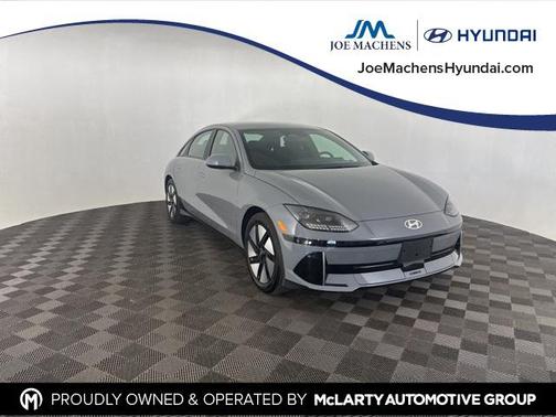 2024 Hyundai IONIQ 6 SE