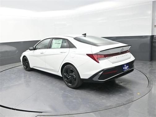 2026 Hyundai ELANTRA Sport