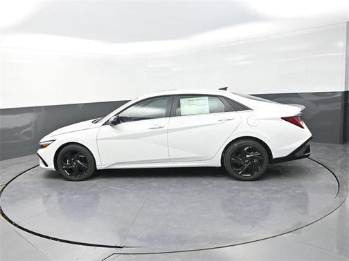 2026 Hyundai ELANTRA Sport