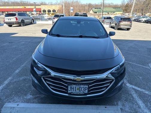 2020 Chevrolet Malibu FWD LT