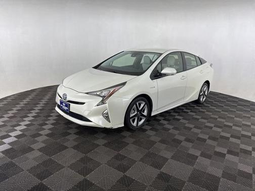 2017 Toyota Prius Three Touring